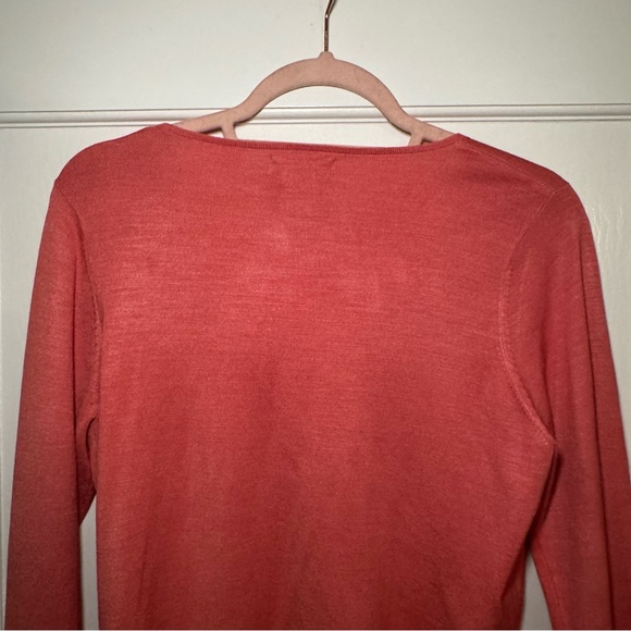 Banana Republic Sweater Womens Size M Pink Silk Blend V-neck Preppy Casual - Picture 11 of 15